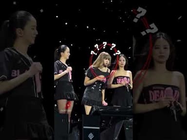 When Lisa was so busy interacting with fans 🥲😱 #blackpink #lisa #shorts